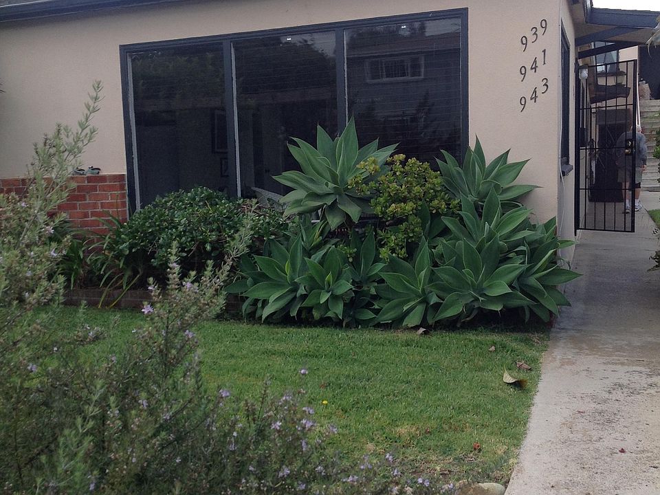 1st image of 939 Tourmaline St