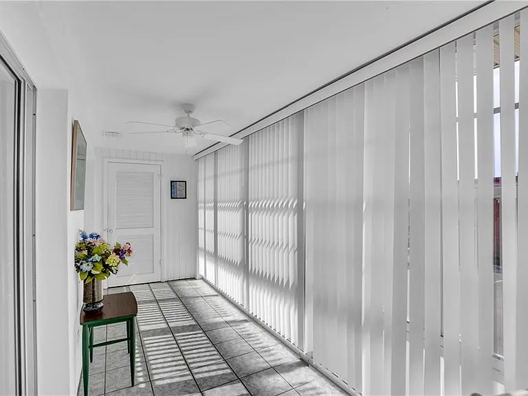 17 Vista Palm Ln #201 — Photo 20