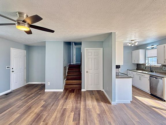 4th image of 275 Stone Dam Rd