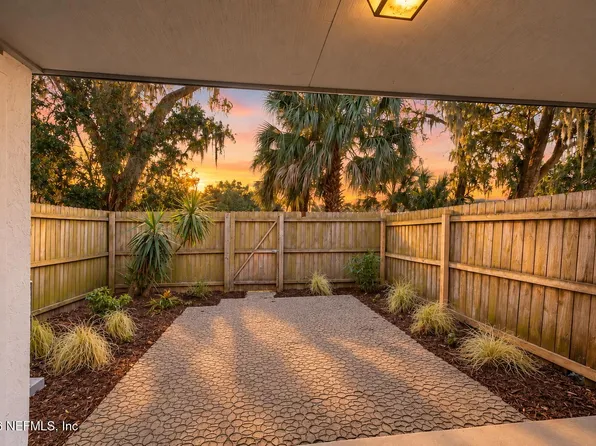 1210 WONDERWOOD Drive, Jacksonville, FL 32233