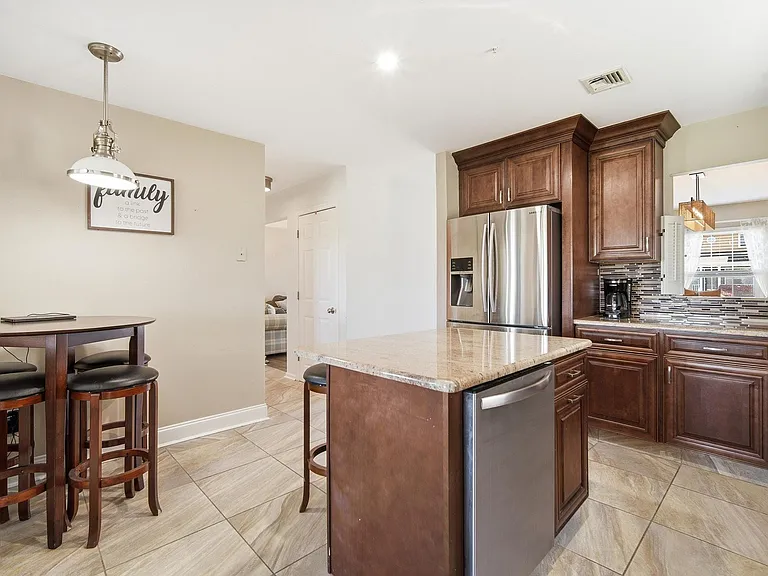 214 Hagen Rd — Photo 13