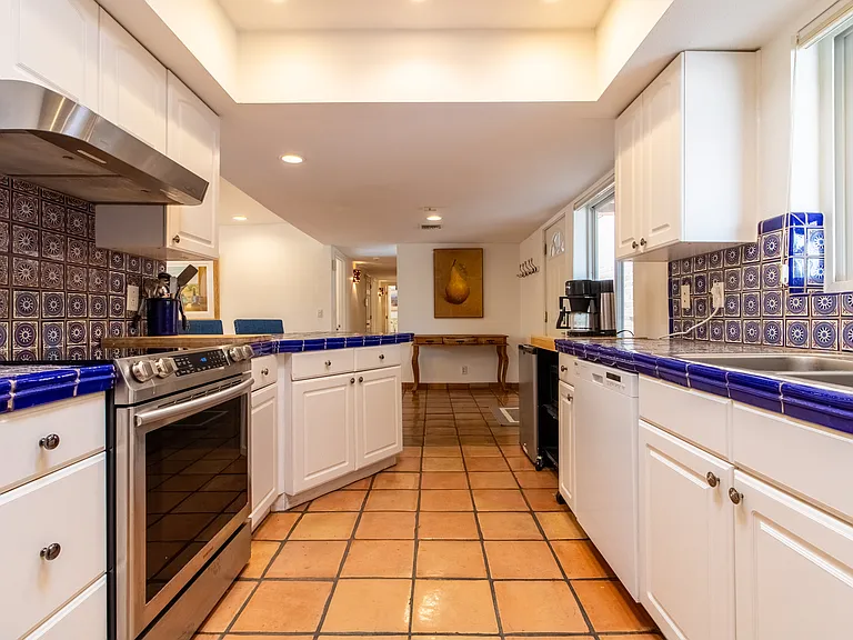 3752 E Calle Guaymas — Photo 4
