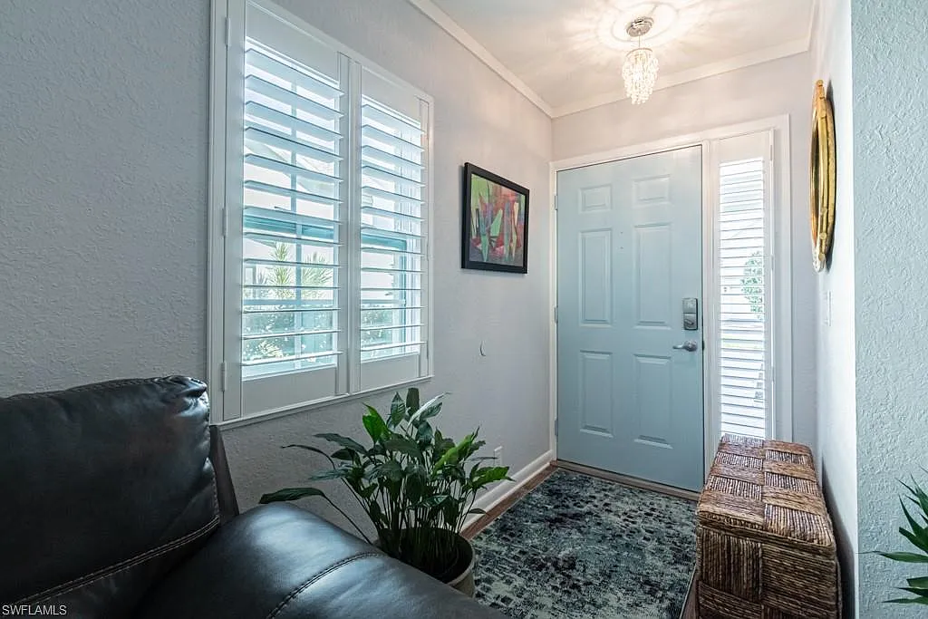 2 bed, 2.0 bath, 1368 sqft, $4,000 — Photo 3