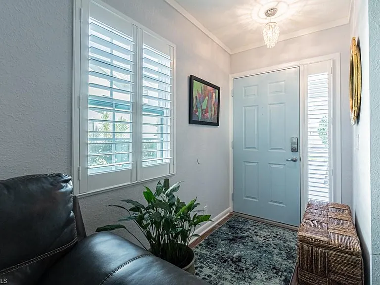 2132 Tama Cir #102 — Photo 3