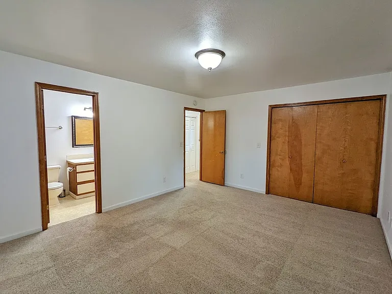 4513 Chelsea Ct — Photo 15