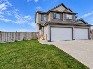 8459 E 101st Ave, Grande Prairie, AB T8X0R1