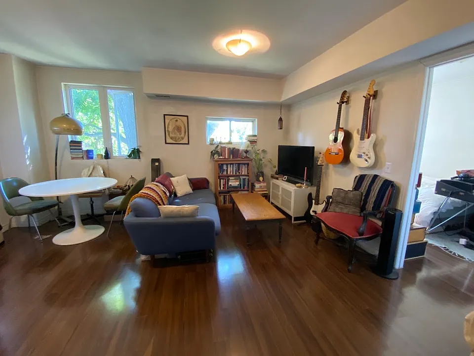 Marion St