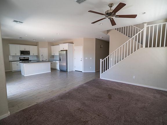 3rd image of 7116 N 27th Ln