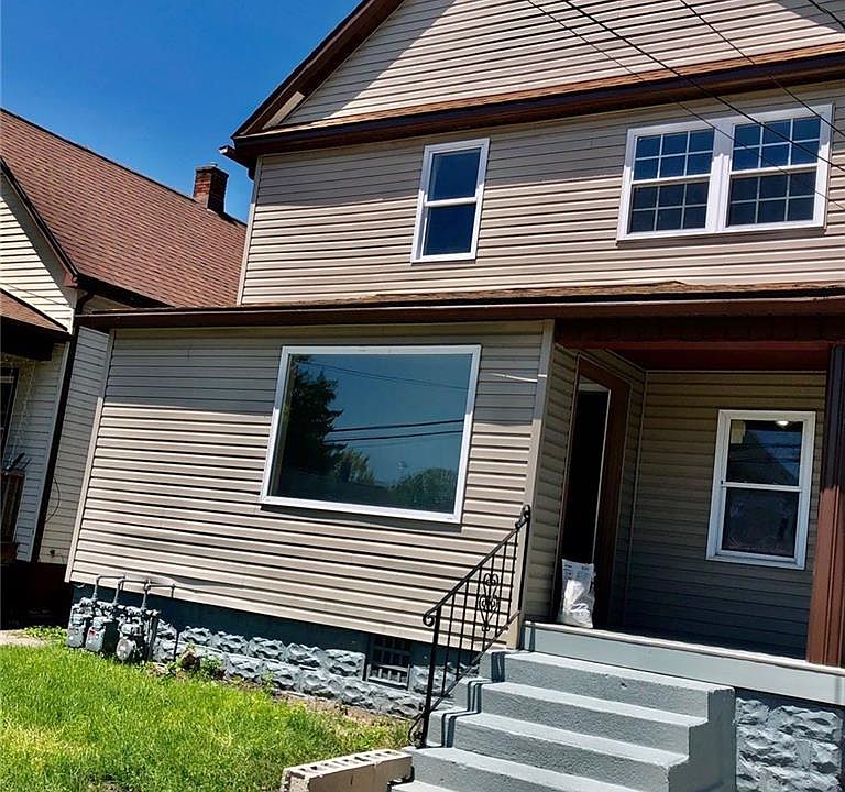 1st image of 18 Caldwell Pl