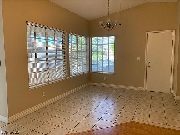 2nd image of 1505 Wheatland Way