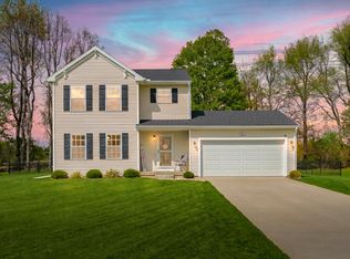 5211 Lake Pines Ct, Vicksburg, MI 49097