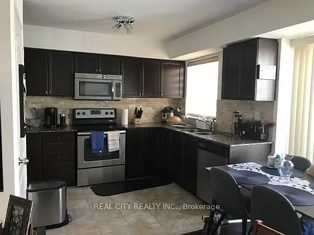 142 Widdicombe Hill Blvd #514 — Photo 4