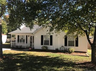 9628 Farmridge Ln, Matthews, NC 28105
