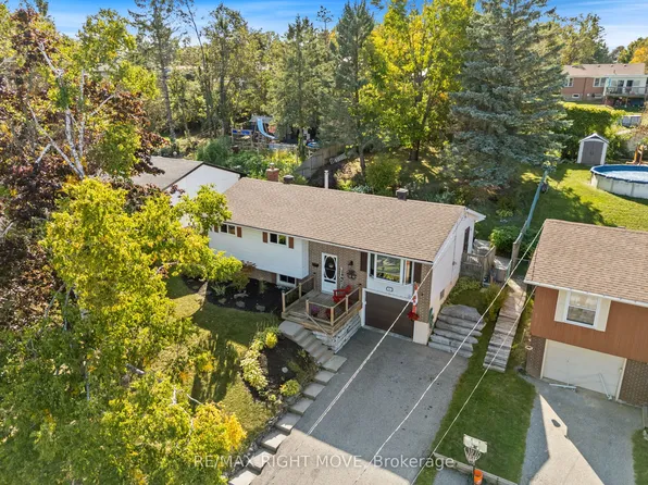 68 Quinn Ave, Orillia, ON L3V 3H5