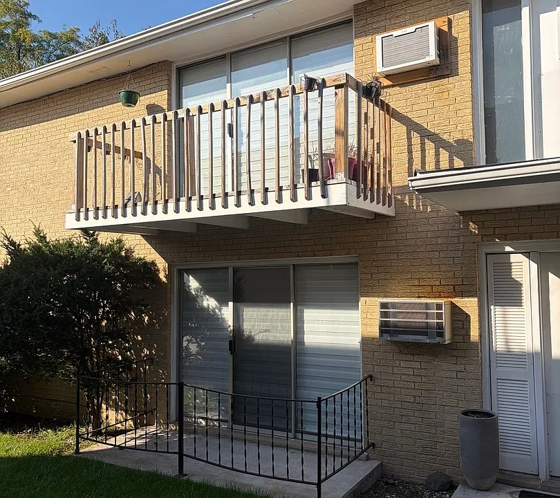 119 Cliff St #2W