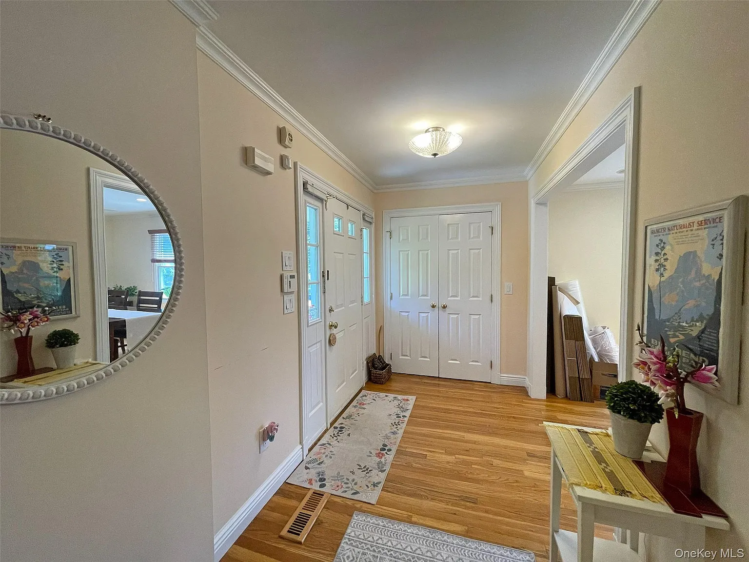 3 bed, 2.5 bath, 1700 sqft, $7,000 — Photo 2