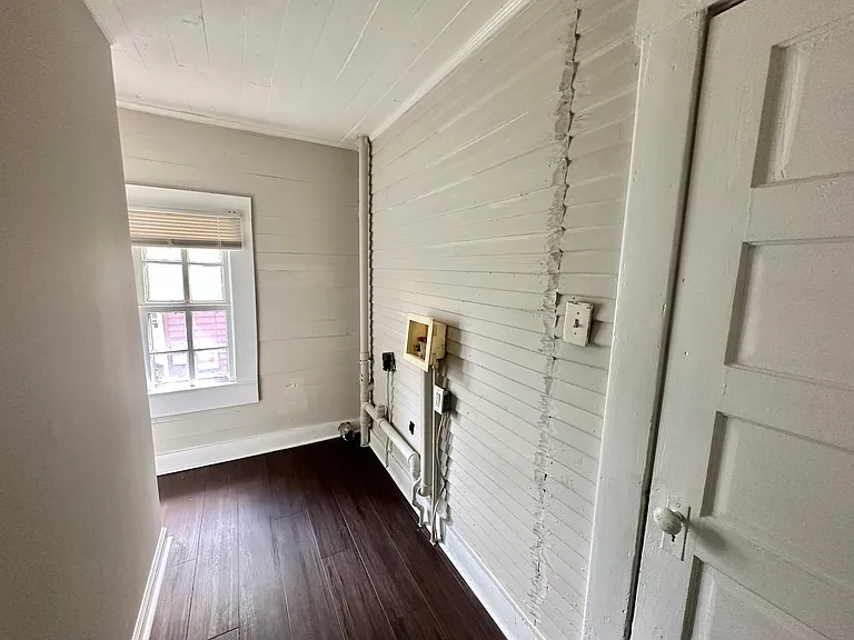717 Jackson Blvd — Photo 9