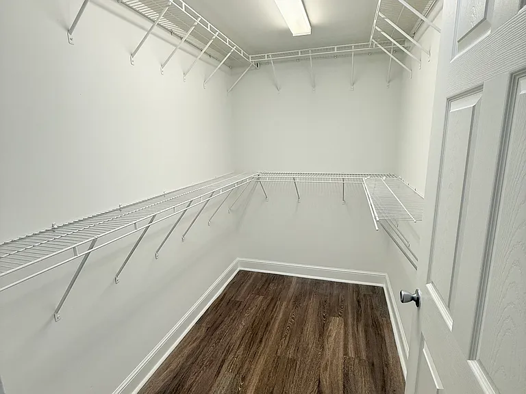 255 Evernia St #1011 — Photo 13