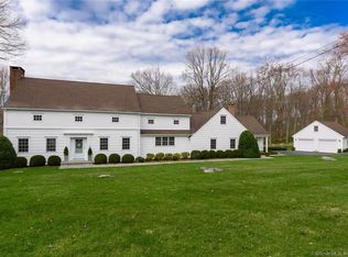 34 Topfield Rd, Wilton, CT 06897