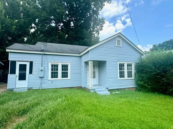 605 E Newton St, Dothan, AL 36303