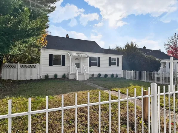 6705 Larkspur Rd, Suitland, MD 20746