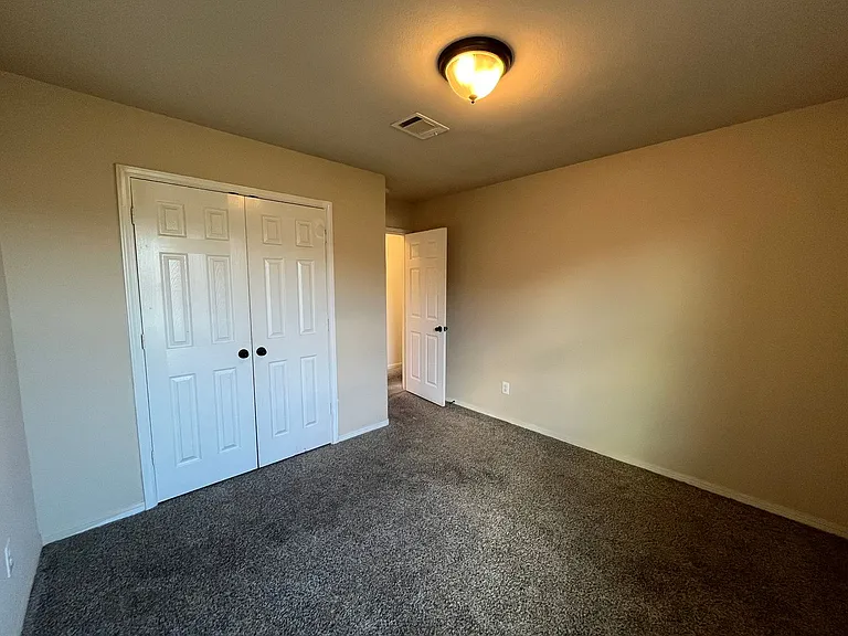 23023 Black Mountain Ash Ct — Photo 16