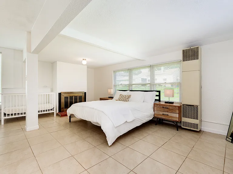 9513 Cloverhurst Dr — Photo 14