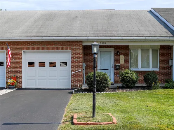 18018 Sand Wedge Dr, Hagerstown, MD 21740