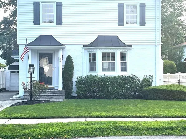 85 King Street, Malverne, NY 11565