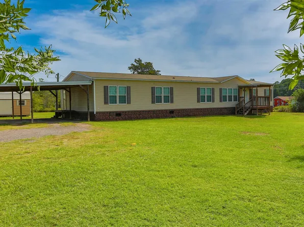 6990 Us Highway 79 N, De Berry, TX 75639