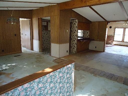 2nd image of 12113 Wheatley Rd