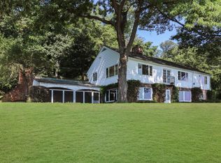 626 River Rd, Newburgh, NY 12550