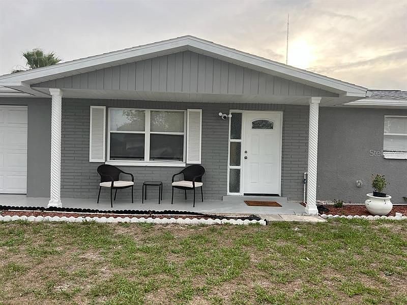 1st image of 1427 Viking Dr