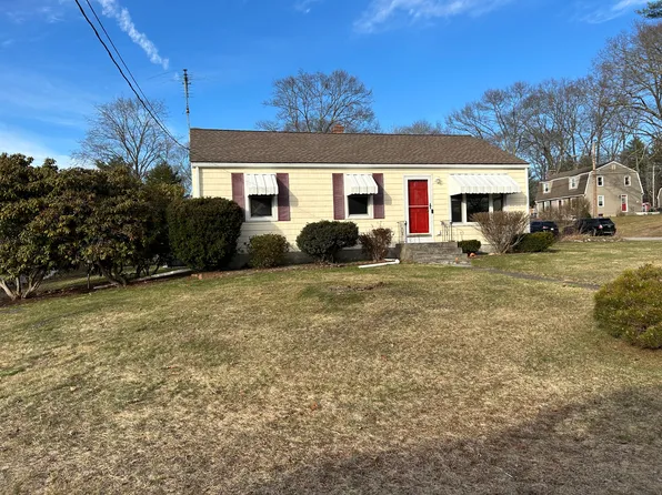 150 Coyle Dr, Seekonk, MA 02771