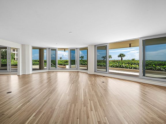 2nd image of 3001 SE Island Point Lane #12