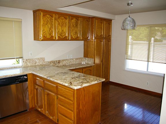 4th image of 3001 Marbury Ct