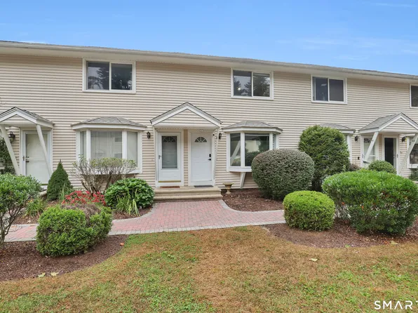 74 Washington Road #40, Woodbury, CT 06798