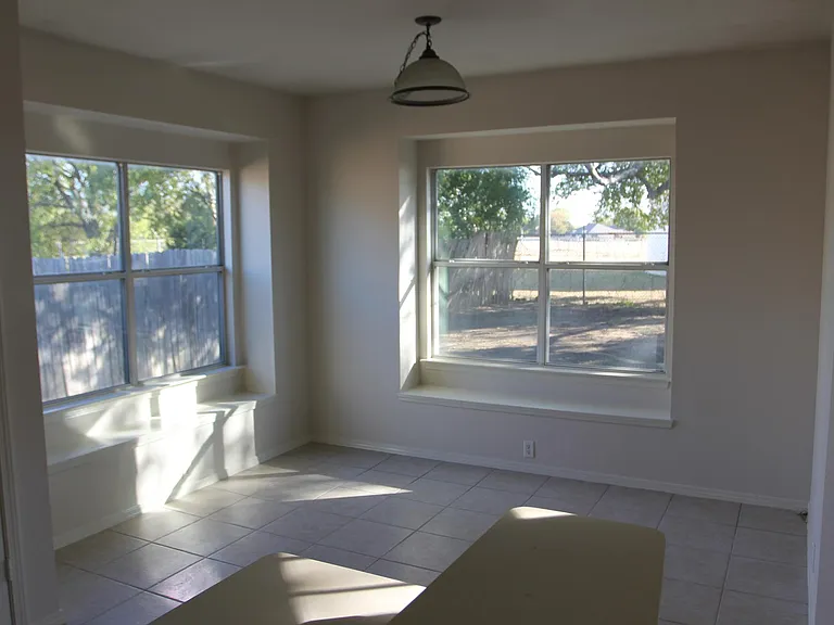 1017 Porter Pl — Photo 31