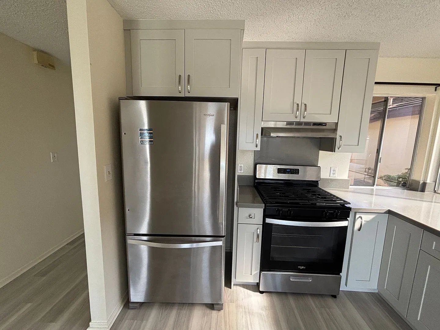 94-1059 Leomana Place — Photo 2
