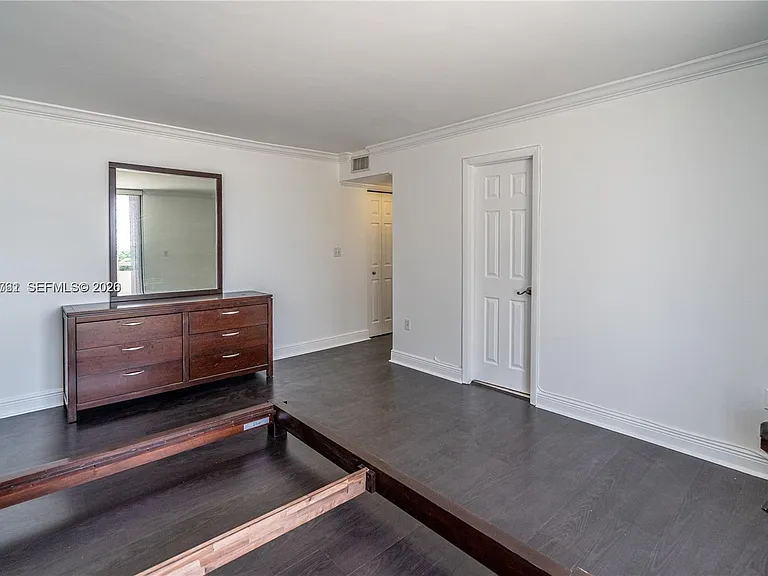 7300 Wayne Ave #401 — Photo 20