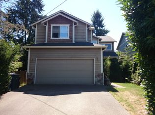 3719 SW 98th St, Seattle, WA 98126