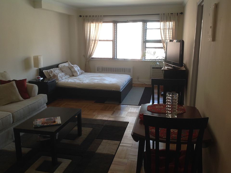 2nd image of 311 E 50th St APT 5H