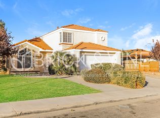 2651 Via Romana, Lancaster, CA 93535