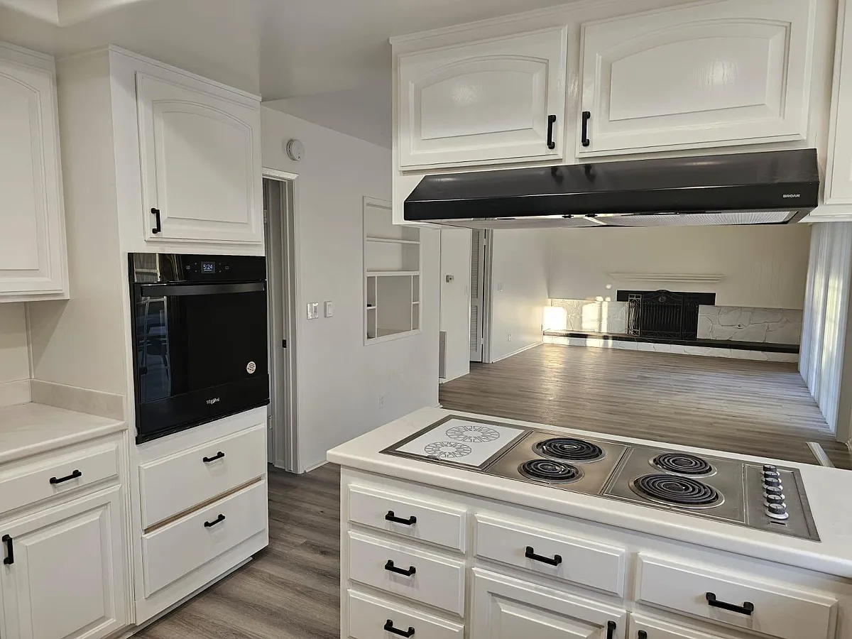 Building Photo - 1843 Tanager Dr