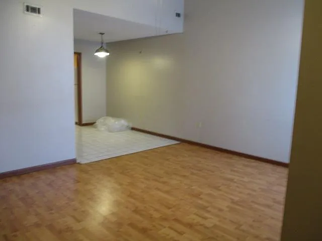 1008 Pineview Blvd #D — Photo 8