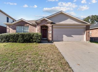 8332 Orleans Ln, Fort Worth, TX 76123