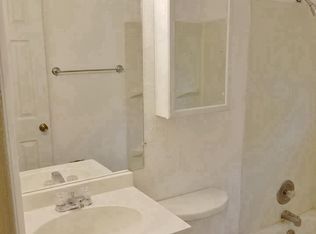 325 Vehr Dr APT 4, Colorado Springs, CO 80916