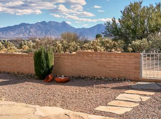 737 W Rio Moctezuma, Green Valley, AZ 85614