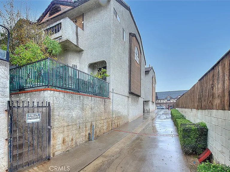 319 N Lincoln Ave #A — Photo 44