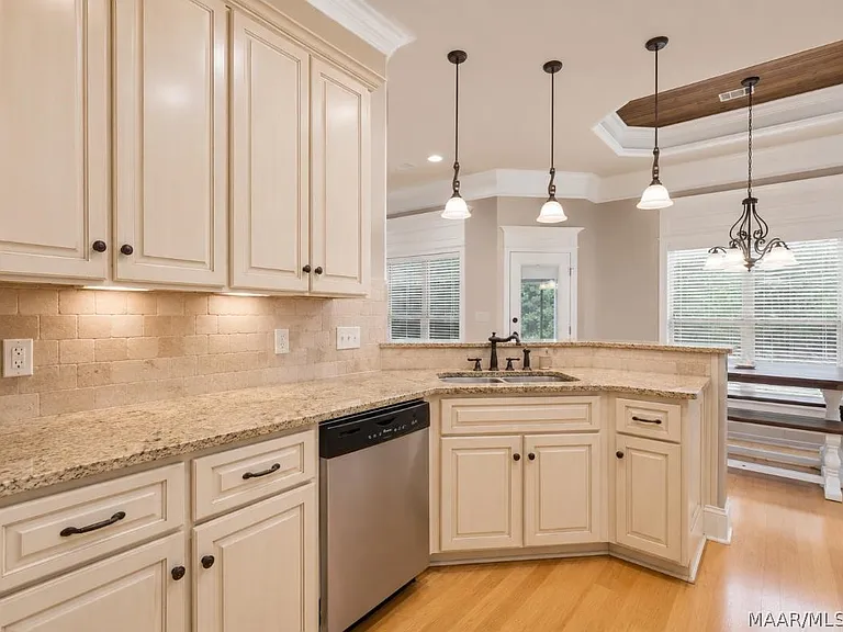 509 Southern Hills Dr — Photo 8